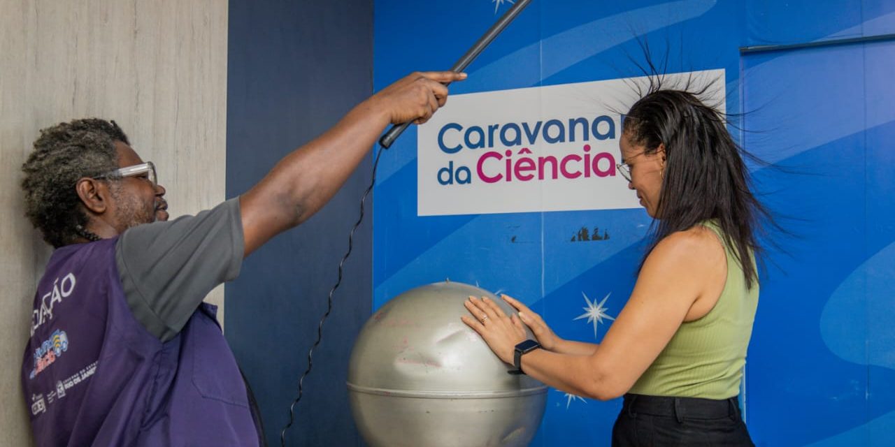 Caravana da Ciência faz a alegria das crianças em Paraíba do Sul