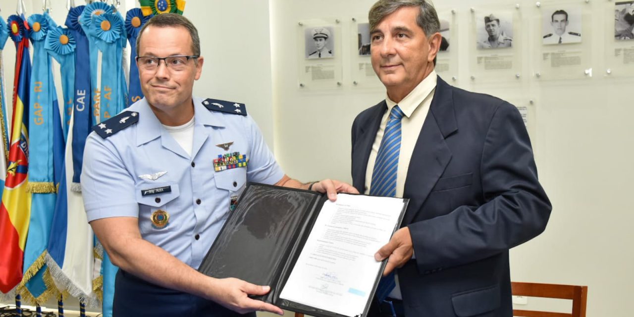 Fundação CECIERJ e Diretoria de Administração da Aeronáutica firmam parceria para ampliar acesso ao ensino superior com Pré-Vestibular Social